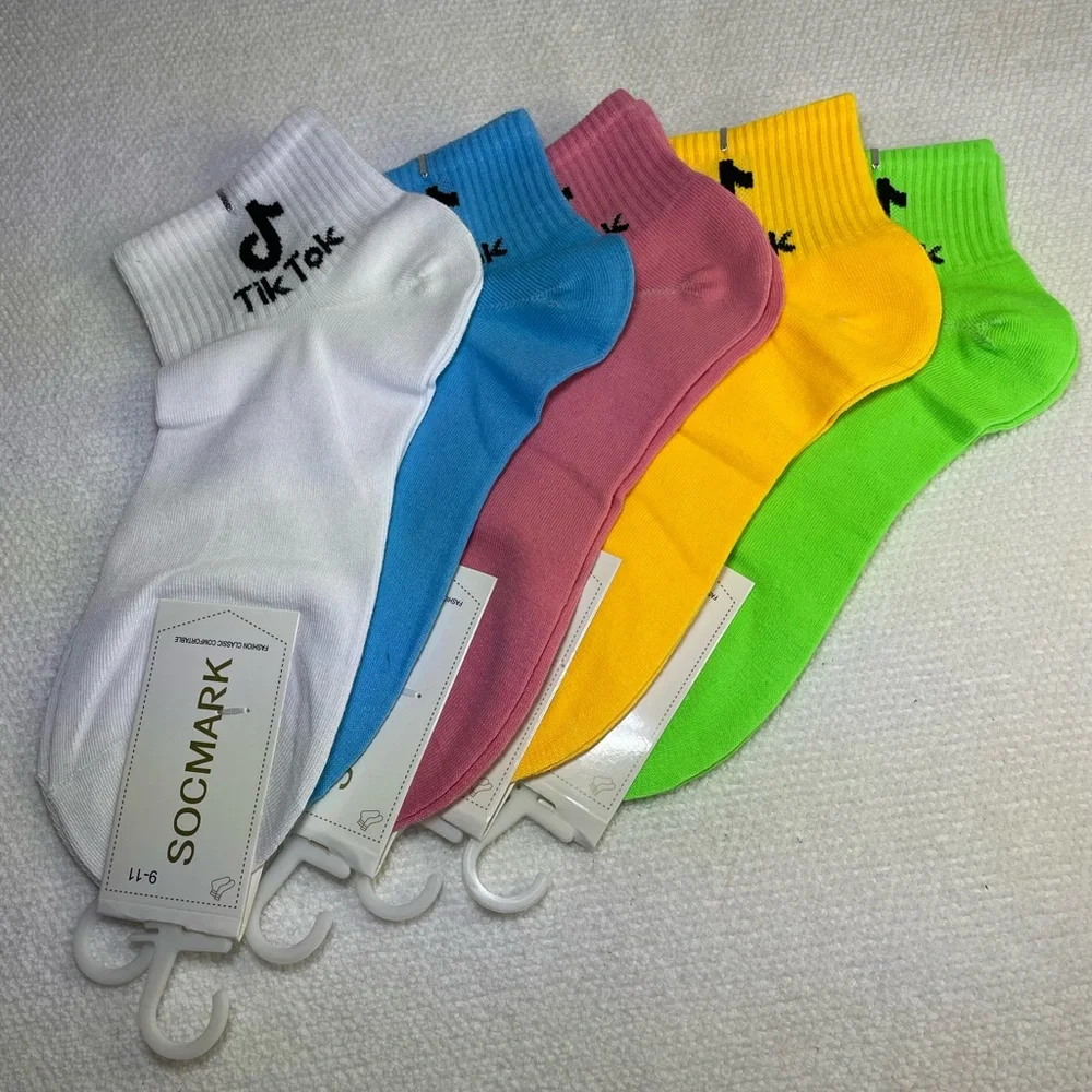 Tik Toc Socks. Women’s, 5 Pairs, Assorted Colors, Size 9-11, NWT - Picture 1 of 11